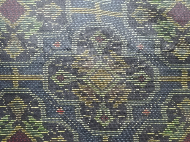 JAPANESE KIMONO / ANTIQUE KIMONO / SILK / DORO OSHIMA TSUMUGI / WOVEN FLOWER CREST